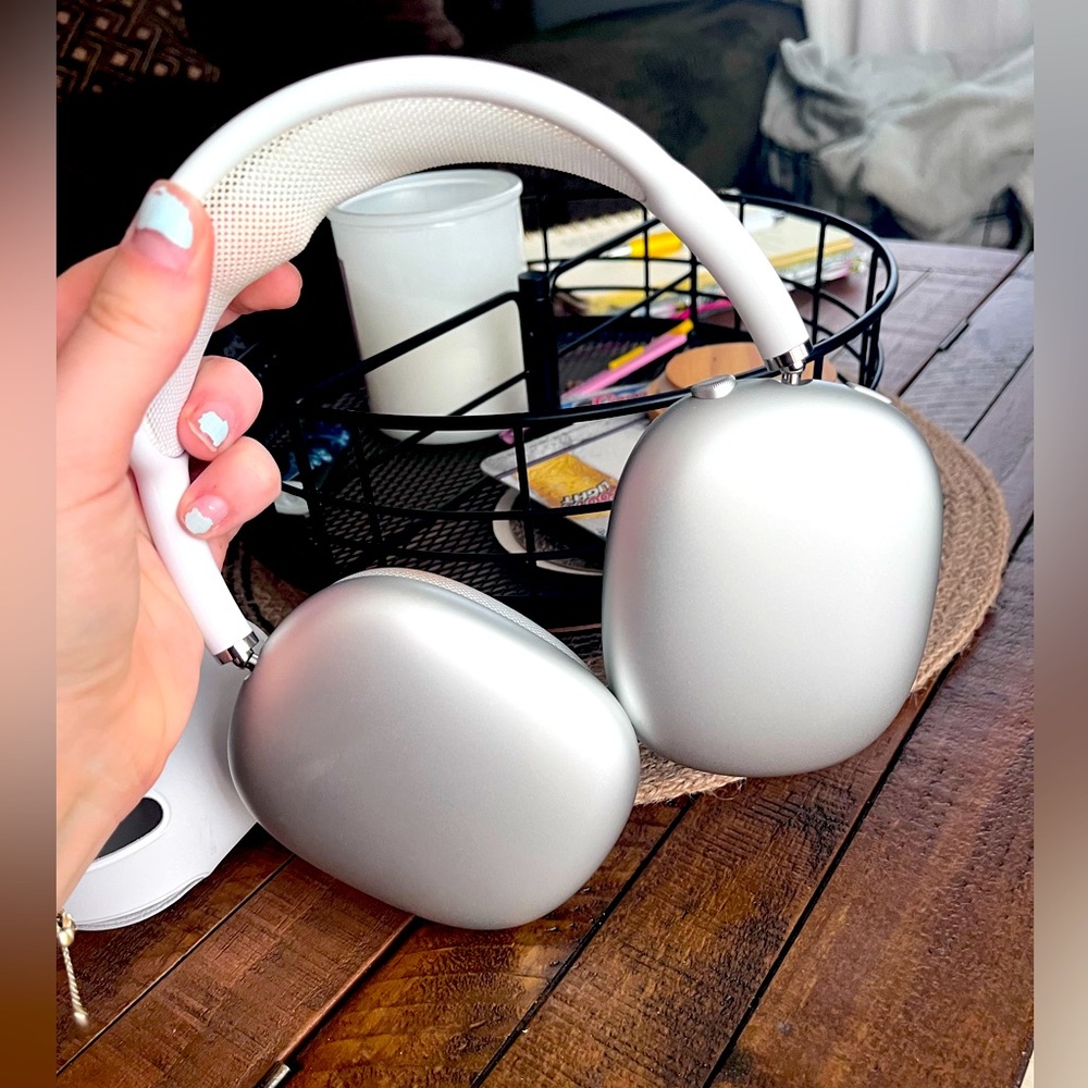 COPY - Air Max Headphones